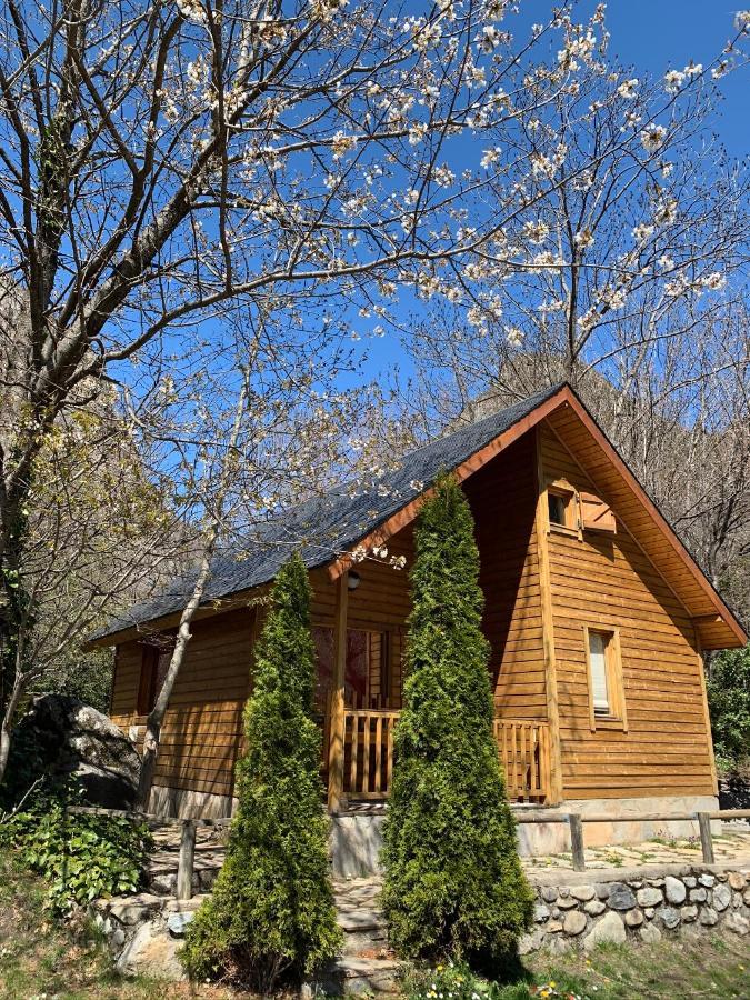 Camping Aneto Бенаске Экстерьер фото